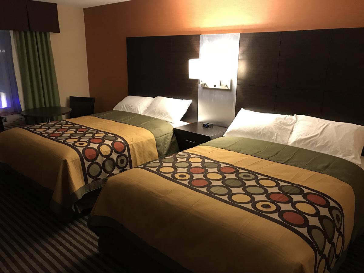Bay Hill Inns & Suites Neepawa Kültér fotó
