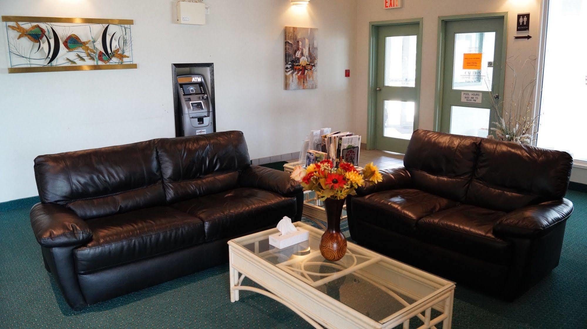 Bay Hill Inns & Suites Neepawa Kültér fotó