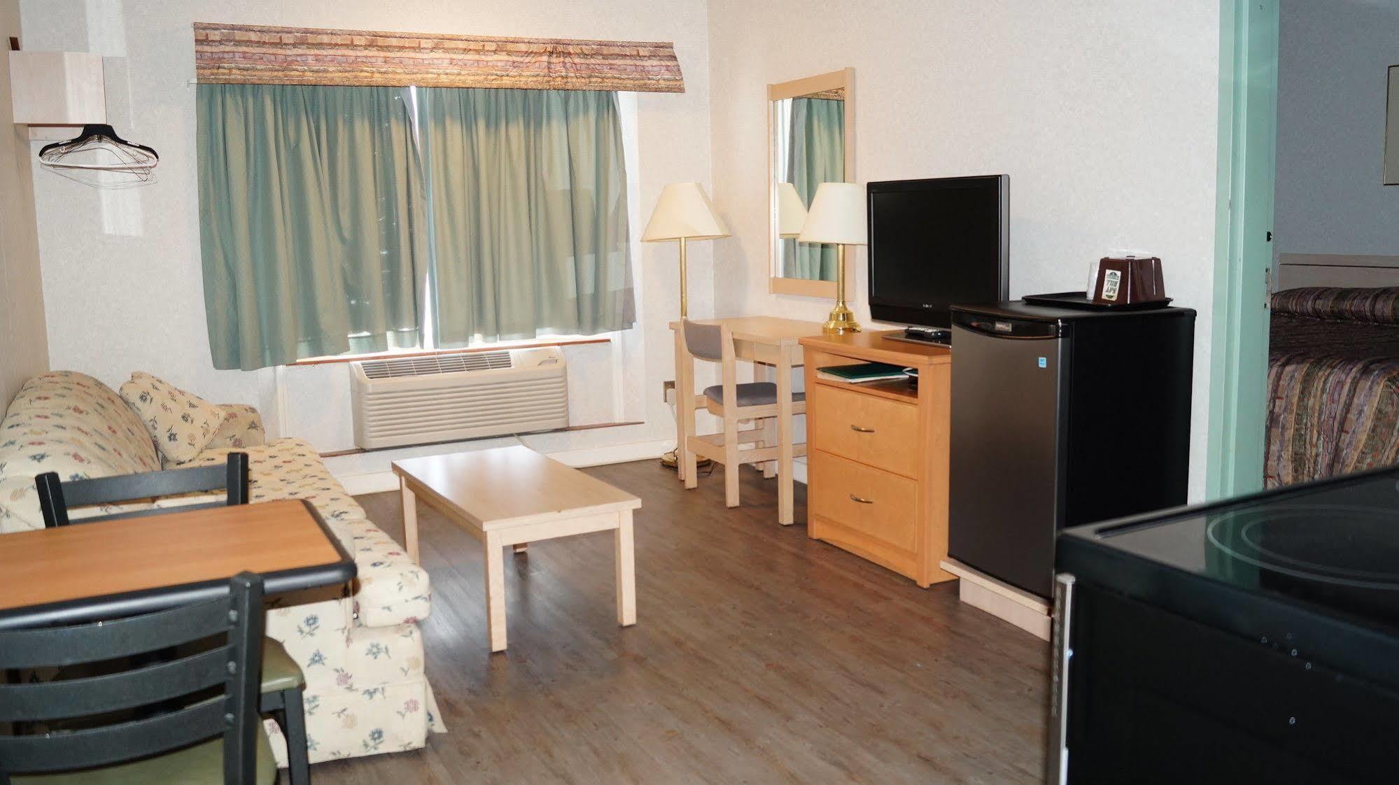 Bay Hill Inns & Suites Neepawa Kültér fotó