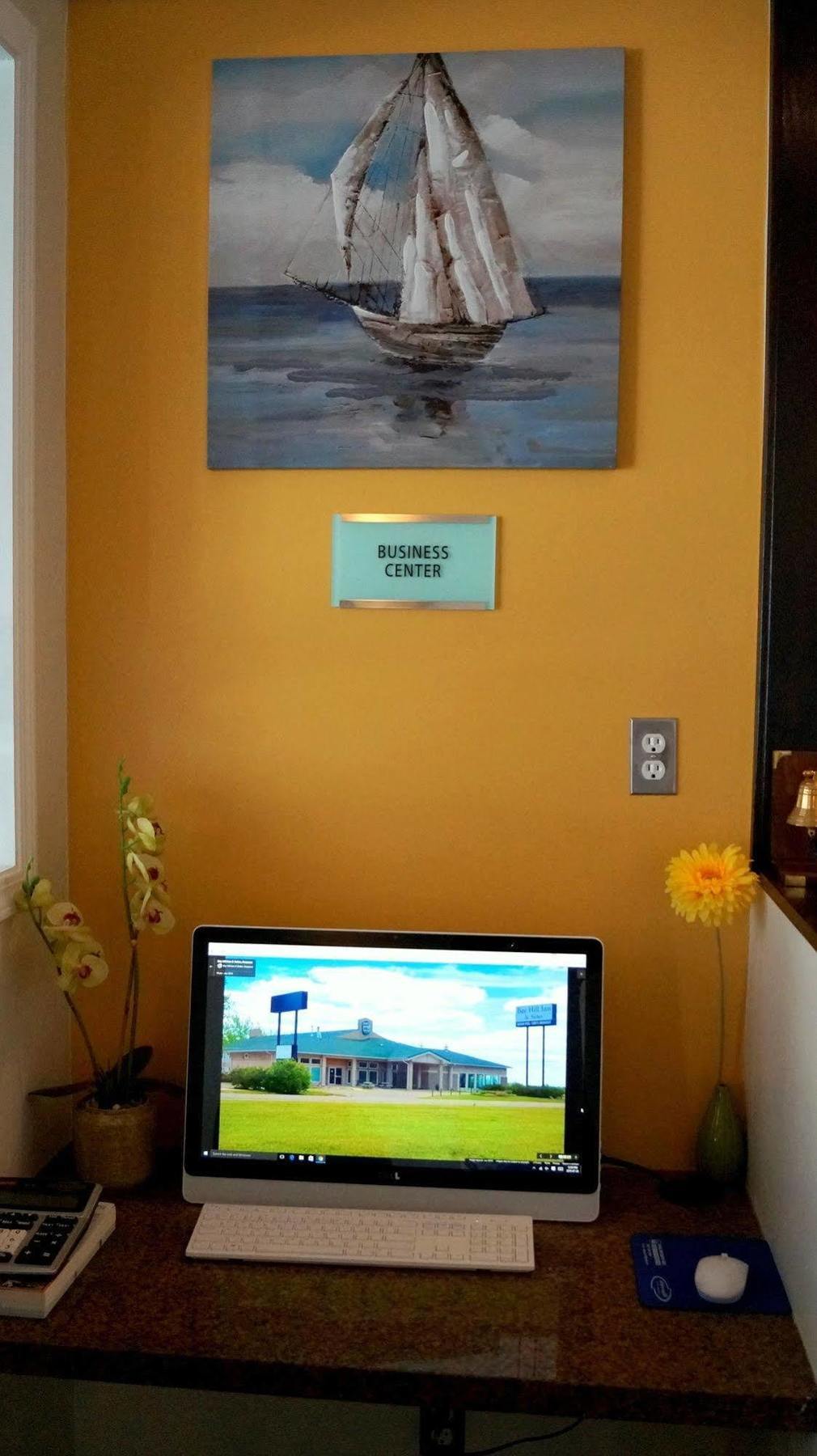 Bay Hill Inns & Suites Neepawa Kültér fotó